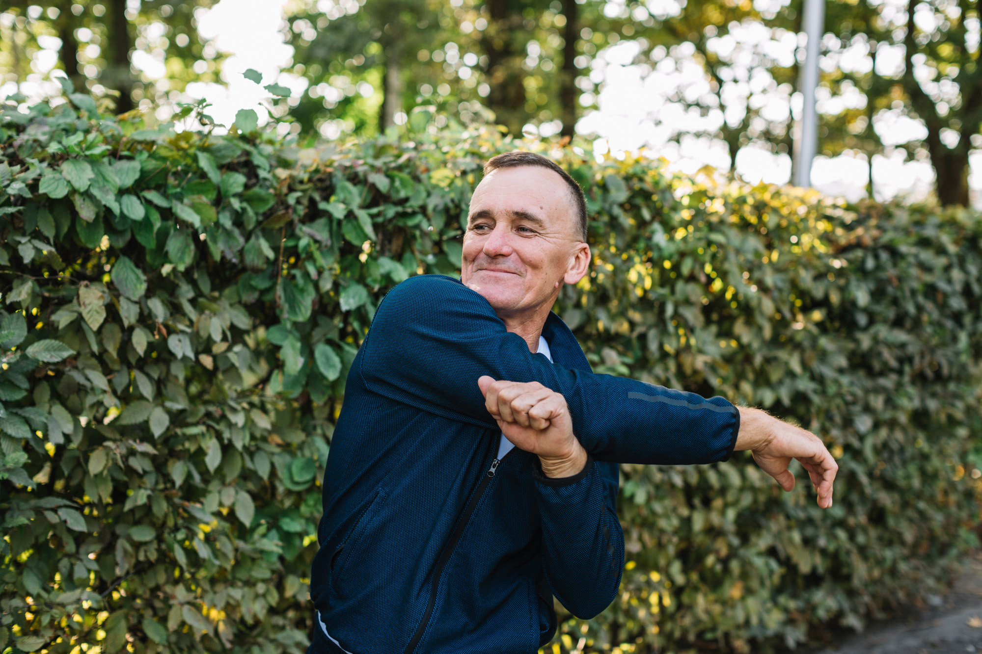 Man discussing testosterone replacement therapy and wellness concerns with a medical provider